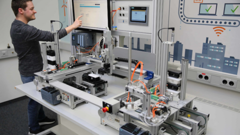 Fabrication flexible à l’aide d’un robot portique 3 axes